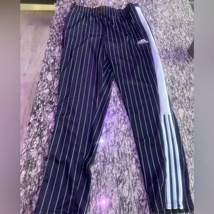 Adidas TIRO TRACK PANTS  Large  paid $55 only wore 2x

Color: Legend Ink